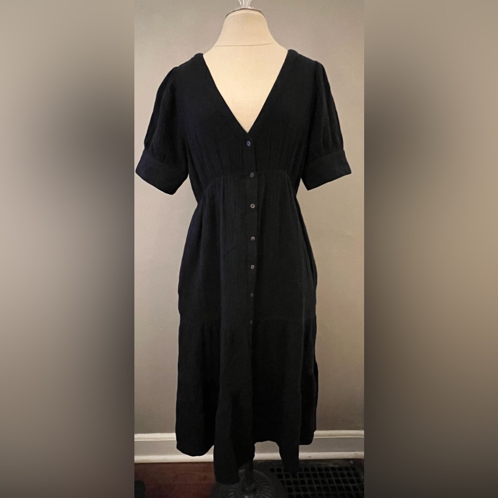 Madewell Lightspun Button-Front Tiered Midi Dress Size 4 color Black